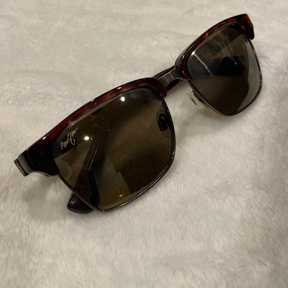 Maui Jim Kawika Polarized Classic Sunglasses